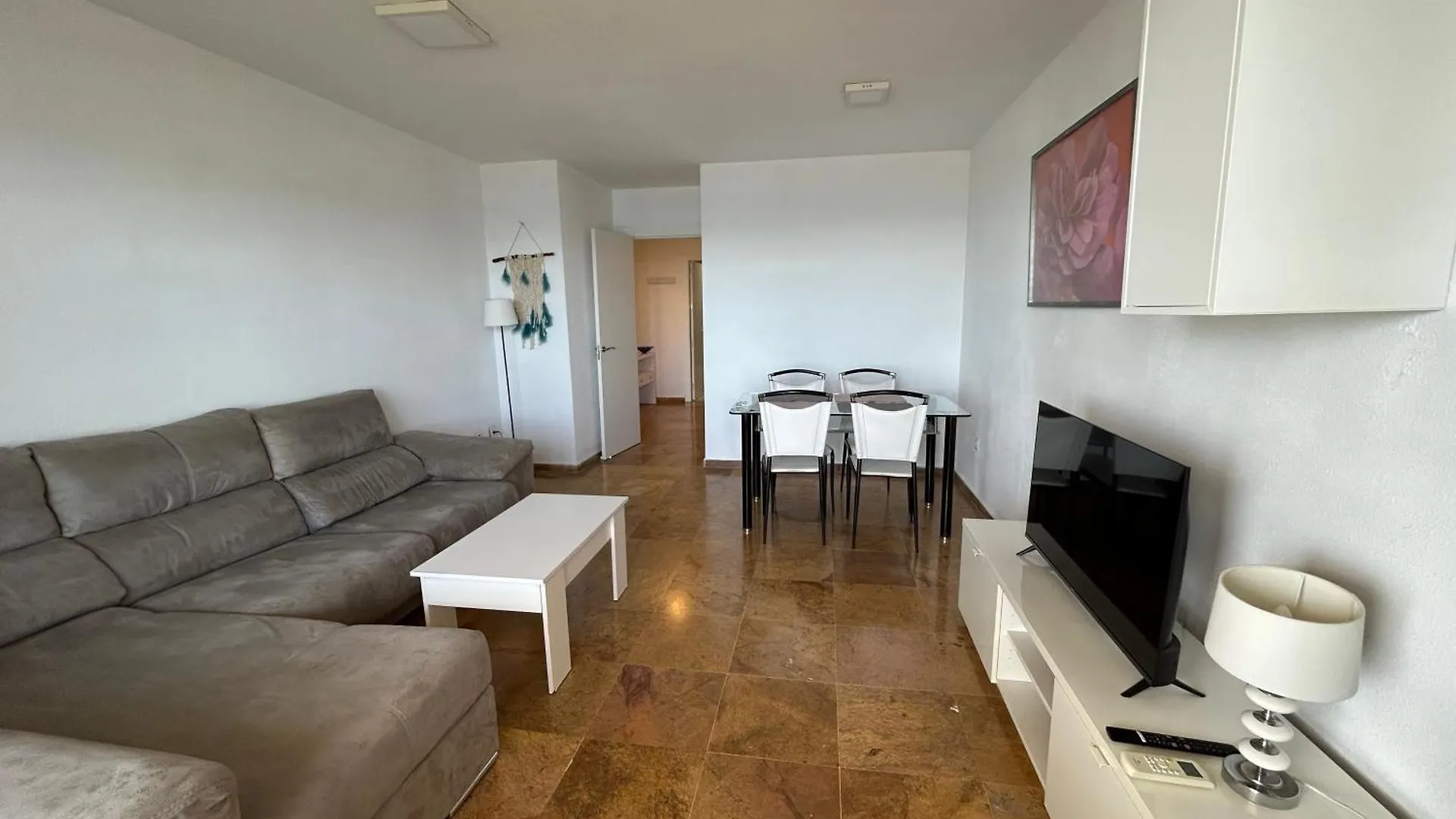 Apartamento Frente Al Mar,Primera Linea 린콘데라빅토리아 0*,  스페인