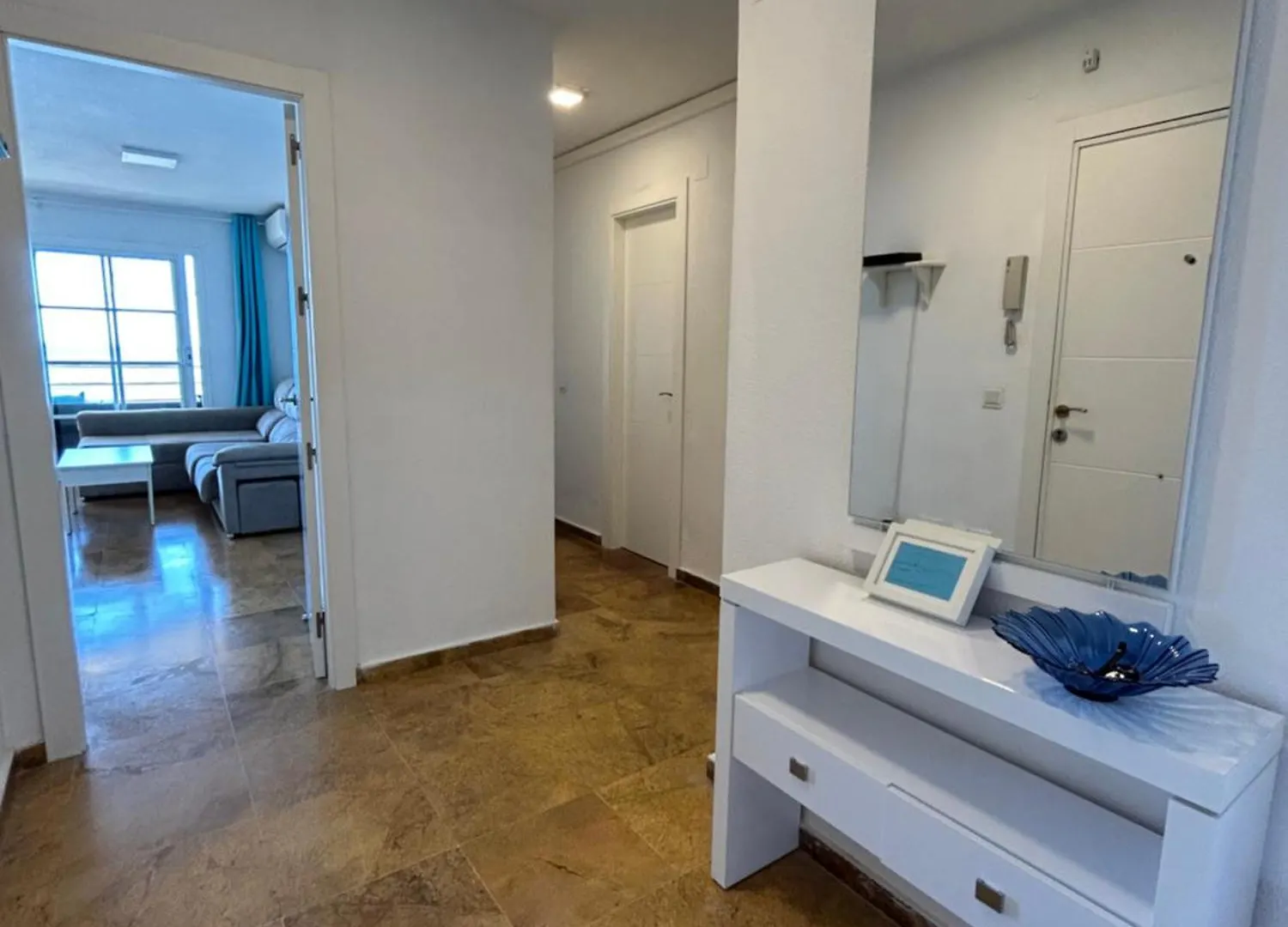 Apartamento Frente Al Mar,Primera Linea Rincón de la Victoria 0*,