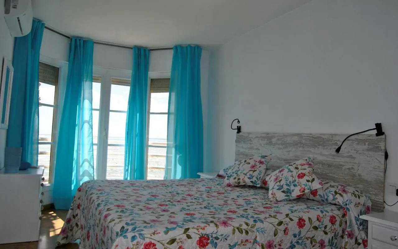 Apartamento Frente Al Mar,Primera Linea Rincón de la Victoria