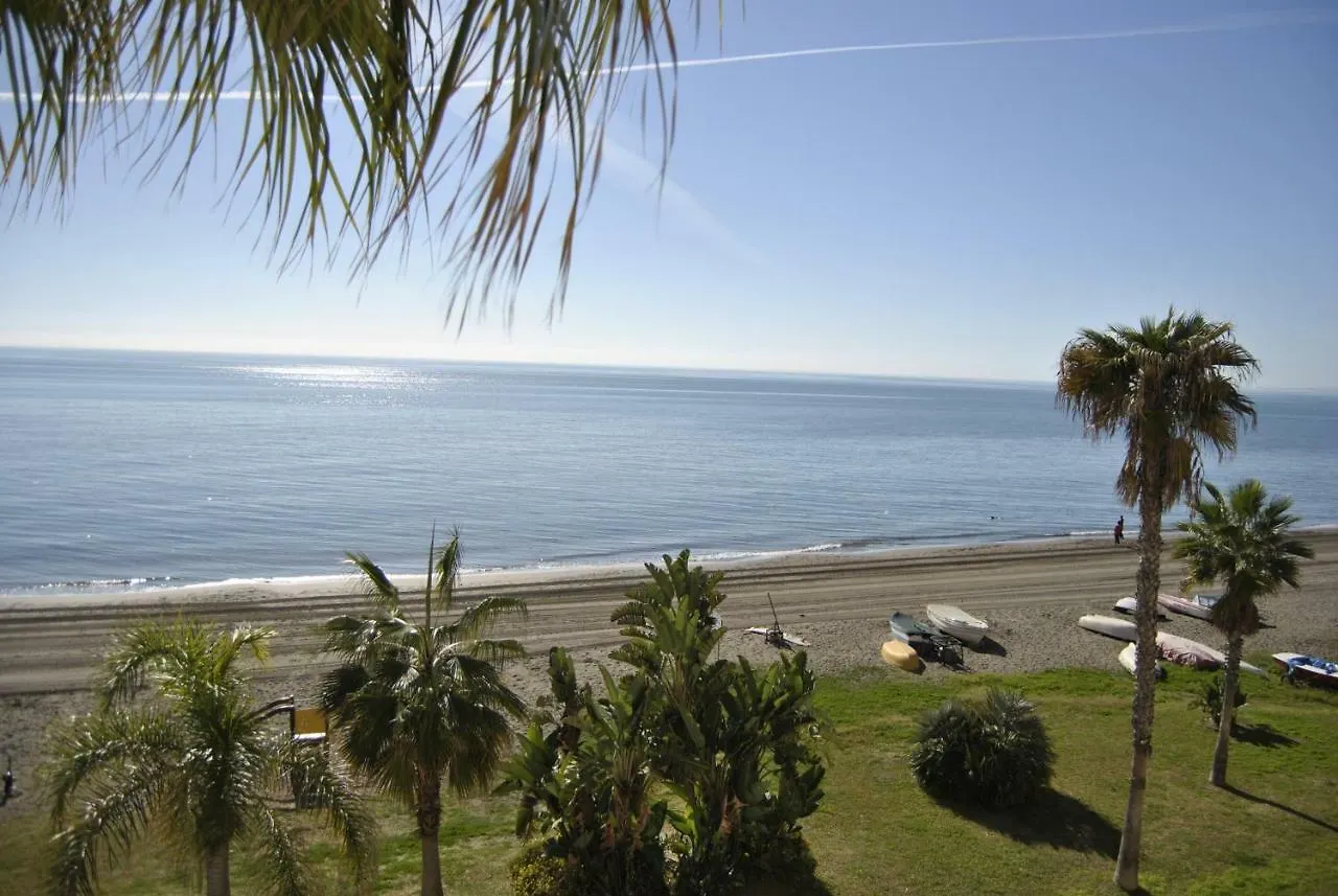 Apartamento Frente Al Mar,Primera Linea Rincón de la Victoria 0*,