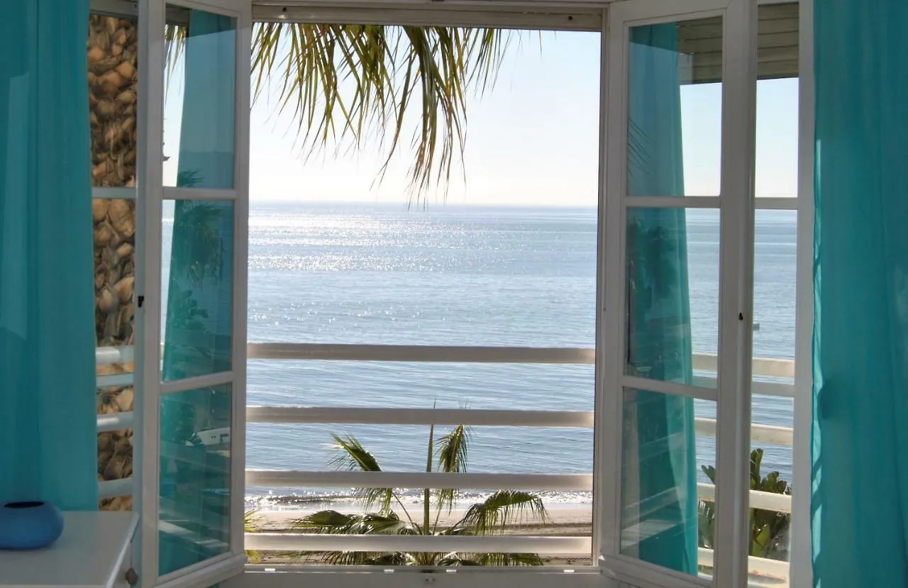 Apartamento Frente Al Mar,Primera Linea Rincón de la Victoria